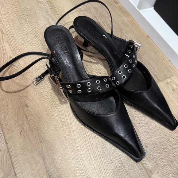 SCHUTZ Kitten Heels Size 10 Black Leather with Belted Strap and ankle strap - Picture 1 of 2